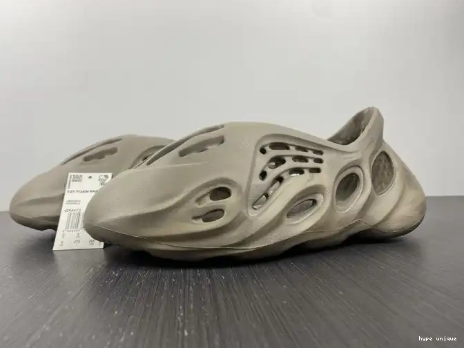 hype Yeezy GX4472 Stone Sage Adidas Foam RNNR 0512